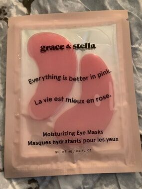 FREE with purchase Grace & Stella Moisturizing Eye Masks